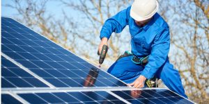 Installation Maintenance Panneaux Solaires Photovoltaïques à Susmiou